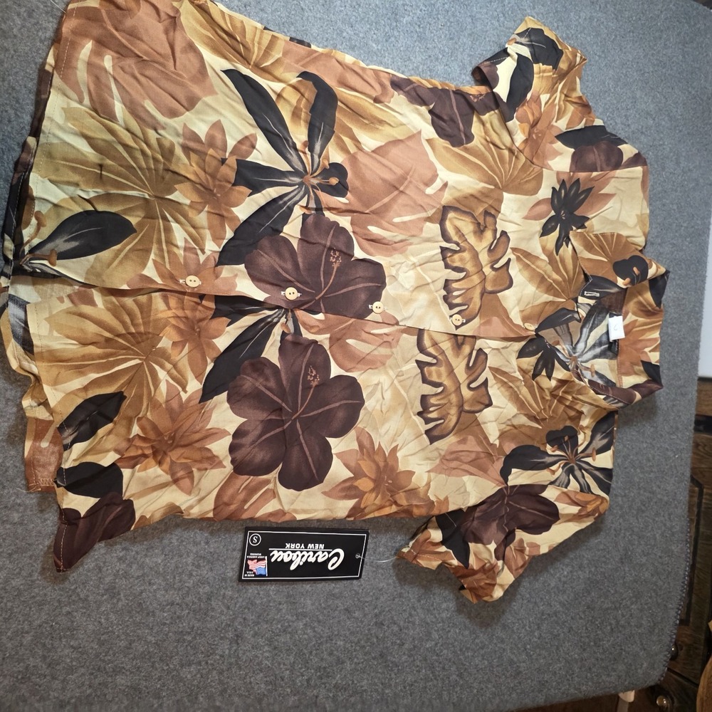 vintage Caribou New York rayon New Small K2